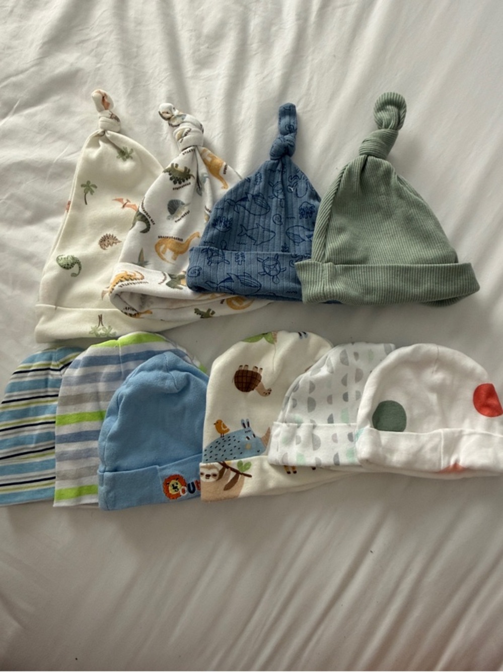 Baby Knot Hat Set in Green, Blue, White and Patterned Colors - size 0-3months